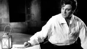 Nicolai Gedda, özellikle uluslararası opera sahnelerinde gösterdiği başarılar, yüzlerce kayıt ve repertuvar zenginliğiyle klasik müzik tarihinde özel bir konuma sahiptir. Onun kariyeri, yalnızca bir sanatçının yükselişi değil, aynı zamanda opera sanatının evrensel bir dile dönüşmesinin de güçlü bir örneğidir.
