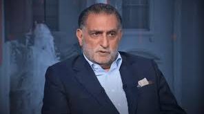 Bir dönem İsrail parlamentosunda görev yapan Azmi Bişare, siyasi yaşamı boyunca Filistinli Arap vatandaşların haklarını savunmuş, aynı zamanda akademik çalışmalarıyla sivil toplum ve modern devlet kavramlarına yeni yorumlar getirmiştir.