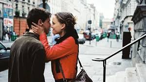 Film, Paris, je t'aime ile başlayan “Cities of Love” serisinin önemli halkalarından biridir. Yapımcı Emmanuel Benbihy tarafından geliştirilen proje, farklı yönetmenlerin aynı şehir etrafında kendi sinema dillerini oluşturmasına olanak tanımaktadır.