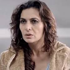 Özellikle Üç Maymun filmindeki performansı ile uluslararası alanda da büyük başarı elde eden Aslan, Türkiye’nin en saygın tiyatro sanatçılarından biri olarak kabul edilmektedir.