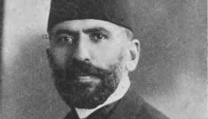 Süleyman Nazif, Servet-i Fünun döneminde yetişmiş olsa da klasik Servet-i Fünun sanat anlayışının ötesine geçerek Namık Kemal çizgisinde millî ve toplumsal duyarlılığı yüksek bir edebiyat anlayışı geliştirmiştir. Özellikle vatan, hürriyet, bağımsızlık ve işgal karşıtlığı gibi temalar onun eserlerinde belirgin biçimde yer alır.
