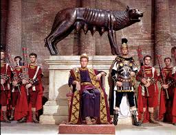 1964 yapımı “Roma İmparatorluğu’nun Çöküşü” (The Fall of the Roman Empire), klasik Hollywood döneminin en büyük tarihsel epiklerinden biri olarak kabul edilen, görkemli prodüksiyonu ve dev oyuncu kadrosuyla dikkat çeken bir filmdir. Yönetmenliğini Anthony Mann üstlenmiş, film; Roma İmparatorluğu’nun siyasi gerilimlerle sarsıldığı bir dönemi geniş ölçekli bir anlatıyla beyazperdeye taşımıştır.