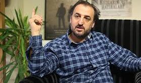 Özellikle Sonbahar, Gelecek Uzun Sürer, Rüzgârın Hatıraları ve Karanlık Gece gibi yapımlarla geniş kitlelere ulaşan Alper, sinemayı yalnızca bir sanat alanı olarak değil, aynı zamanda toplumsal hafızayı canlı tutan güçlü bir anlatım aracı olarak kullanmaktadır.