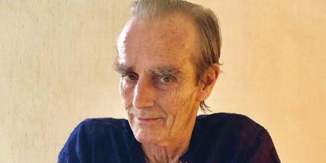 Doğu felsefesi, geleneksel Çin tıbbı ve bütüncül sağlık yaklaşımları son yıllarda dünya genelinde giderek daha fazla ilgi görmektedir. Bu alanların Batı dünyasında tanınmasına katkı sağlayan önemli isimlerden biri de Daniel P. Reid'dir. Uzun yıllar Asya'da yaşayan, Çin kültürü üzerine kapsamlı araştırmalar yapan ve geleneksel bilgileri modern okuyuculara anlaşılır bir dille aktaran Reid, özellikle Taoizm, beslenme, enerji çalışmaları ve doğal yaşam konularındaki eserleriyle uluslararası üne kavuşmuştur.