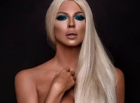 Balkan müziğinin son otuz yılına damga vuran isimlerden biri olan Jelena Karleuša, güçlü sesi, sıra dışı sahne performansları, cesur moda anlayışı ve yaptığı açıklamalarla yalnızca Sırbistan'da değil, tüm Balkan coğrafyasında büyük bir üne sahiptir.
