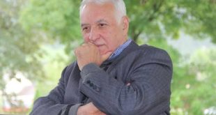 Gürcistan, yüzyıllar boyunca geliştirdiği çok sesli müzik geleneğiyle dünya kültür tarihinde özel bir yere sahiptir. Bu eşsiz mirasın korunmasında ve uluslararası alanda tanıtılmasında en büyük pay sahiplerinden biri ise Anzor Erkomaişvili'dir.