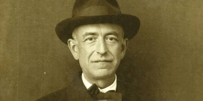 İspanyol klasik müziğinin en önemli temsilcilerinden biri olarak kabul edilen Manuel de Falla, 20. yüzyılın en etkili bestecileri arasında yer almaktadır. Geleneksel İspanyol halk müziğini modern klasik müzik anlayışıyla ustalıkla harmanlayan Falla, eserleriyle yalnızca ülkesinin müzik kültürünü yüceltmekle kalmamış, aynı zamanda dünya klasik müzik repertuvarına kalıcı katkılar sunmuştur.