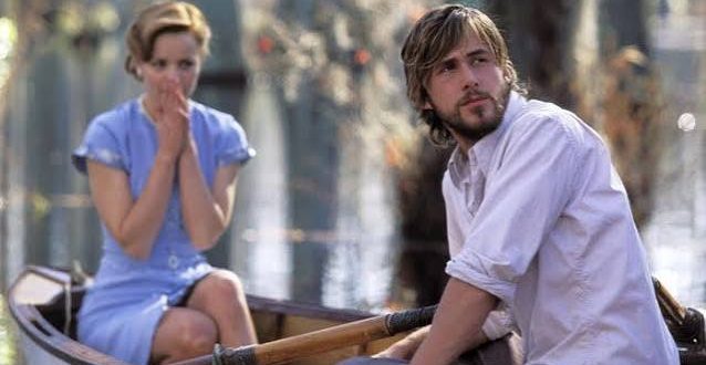 Not Defteri (The Notebook), 2004 yılında vizyona giren ve romantik dram türünün modern klasikleri arasında gösterilen etkileyici bir yapımdır. Yönetmen koltuğunda Nick Cassavetes'in oturduğu film, Amerikalı yazar Nicholas Sparks'ın aynı adlı çok satan romanından sinemaya uyarlanmıştır. Başrollerini Ryan Gosling ve Rachel McAdams paylaşırken, deneyimli oyuncular James Garner, Gena Rowlands, Sam Shepard, Joan Allen, David Thornton, James Marsden ve Kevin Connolly da güçlü performanslarıyla hikâyeye derinlik kazandırmaktadır.
