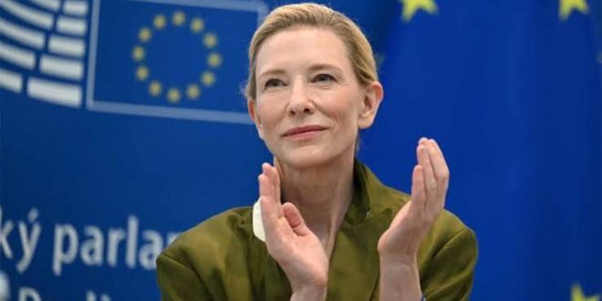 Dünya sinemasının en saygın oyuncuları arasında gösterilen Cate Blanchett, etkileyici oyunculuk yeteneği, rol seçimlerindeki cesareti ve tiyatrodan Hollywood'a uzanan başarılı kariyeriyle modern sinemanın en önemli kadın yıldızlarından biridir.