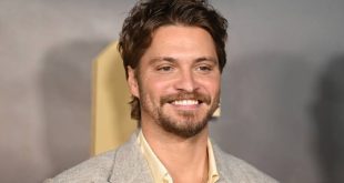 on yıllarda televizyon dünyasının en çok konuşulan oyuncularından biri olan Luke Grimes, başarılı oyunculuğu, doğal ekran karizması ve canlandırdığı unutulmaz karakterlerle Hollywood'un yükselen yıldızları arasında yer almaktadır. Özellikle büyük ilgi gören Yellowstone dizisinde hayat verdiği Kayce Dutton karakteri sayesinde dünya çapında tanınan Grimes, kariyeri boyunca dram, aksiyon, romantik ve biyografik yapımlarda sergilediği performanslarla da dikkat çekmiştir.