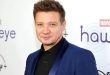Hollywood'un son yirmi yıl içinde yetiştirdiği en başarılı oyuncular arasında gösterilen Jeremy Renner, güçlü karakter performansları, aksiyon filmlerindeki etkileyici varlığı ve dramatik rollerdeki başarısıyla dünya çapında tanınan bir isimdir. Bağımsız sinema projeleriyle başladığı kariyerini Oscar adaylıkları, Marvel Sinematik Evreni'ndeki Hawkeye karakteri ve çok sayıda gişe başarısı elde eden filmle taçlandıran Renner, aynı zamanda yapımcılık alanında da çalışmalar yürütmektedir.