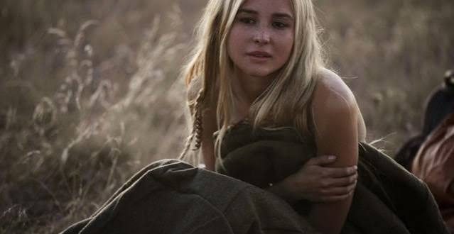 Son yıllarda Hollywood'un yükselen genç yıldızları arasında gösterilen Isabel May, doğal oyunculuğu, etkileyici ekran performansı ve farklı türlerdeki yapımlarda sergilediği başarılı karakter yorumlarıyla dikkat çekmektedir. Kariyerine televizyon dizileriyle başlayan May, kısa sürede uluslararası yapımlarda rol alarak adını geniş kitlelere duyurmuştur.