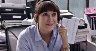 Hollywood'da son yıllarda dikkat çeken karakter oyuncularından biri olan Christina Scherer, televizyon dizileri ve sinema filmlerindeki başarılı performanslarıyla adından söz ettirmeyi başarmıştır. Doğal oyunculuğu, farklı karakterlere kolayca uyum sağlayabilmesi ve dramatik rollerde gösterdiği başarılı performans sayesinde kariyerini istikrarlı biçimde sürdüren Scherer, özellikle The Intern (Stajyer), Reprisal, The Good Doctor, Two Sentence Horror Stories ve The Book of Boba Fett gibi yapımlarla geniş bir izleyici kitlesine ulaşmıştır.