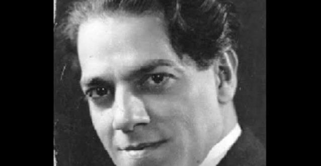 Klasik müzik tarihinde ulusal kimliğini evrensel müzik diliyle en başarılı şekilde buluşturan bestecilerden biri olan Heitor Villa-Lobos, Brezilya'nın yetiştirdiği en önemli besteci olarak kabul edilir. Eserlerinde Brezilya halk müziğini, yerli kültürlerini, Afrika kökenli ritimleri ve Avrupa klasik müzik geleneğini benzersiz bir sentezle bir araya getiren Villa-Lobos, yalnızca Latin Amerika'nın değil, 20. yüzyılın en üretken ve etkili bestecilerinden biridir.
