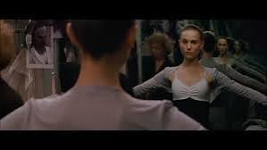 Bağımsız sinema dünyasında bazı isimler, geniş bir oyunculuk kariyerinden ziyade yer aldıkları önemli yapımlar ve sinema sektörüne verdikleri destekle tanınır. Charlotte Aronofsky, bu isimlerden biridir. Özellikle Oscar adayı yönetmen Darren Aronofsky'nin annesi olarak bilinen Charlotte Aronofsky, oğlunun yönettiği bazı filmlerde üstlendiği küçük rollerle sinemaseverlerin dikkatini çekmiştir.