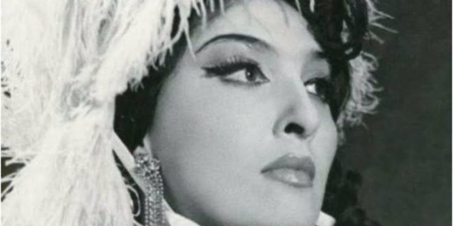 Tsisana Tatishvili, Gürcistan'ın yetiştirdiği en önemli opera sanatçılarından biri olarak kabul edilen, güçlü dramatik soprano sesi ve etkileyici sahne performansıyla uluslararası ün kazanmış bir opera şarkıcısıdır. 20. yüzyılın ikinci yarısında Avrupa'nın ve eski Sovyet coğrafyasının önde gelen opera sahnelerinde sergilediği başarılı yorumlarla adını duyuran Tatishvili, özellikle Giuseppe Verdi, Giacomo Puccini, Richard Strauss ve Richard Wagner operalarındaki performanslarıyla büyük takdir toplamıştır.