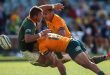 Rugby, fiziksel dayanıklılığı, takım çalışmasını ve stratejik düşünmeyi bir araya getiren dünyanın en heyecan verici takım sporlarından biridir. Oval bir topla oynanan bu spor, sert mücadeleleri ve yüksek tempolu oyun yapısıyla milyonlarca sporseverin ilgisini çekmektedir. Özellikle İngiltere, Yeni Zelanda, Güney Afrika, Avustralya, Fransa, İrlanda ve Galler gibi ülkelerde büyük bir tutku haline gelen rugby, günümüzde yüzü aşkın ülkede profesyonel ve amatör seviyelerde oynanmaktadır.
