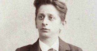 Alexander von Zemlinsky, hem besteci hem de orkestra şefi kimliğiyle Avrupa müzik tarihinde derin izler bırakmıştır. Geç Romantik dönem ile modern müzik anlayışı arasında köprü kuran Zemlinsky, özellikle senfonik eserleri, operaları, liedleri ve oda müziği çalışmalarıyla dikkat çeker. Yaşadığı dönemde Gustav Mahler, Arnold Schoenberg, Alban Berg ve Anton Webern gibi önemli isimlerle aynı sanat çevresinde bulunan besteci, Viyana müzik geleneğinin gelişiminde önemli rol oynamıştır.
