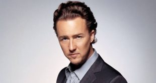 Hollywood'da hem oyunculuğu hem de senaryo geliştirme, yapımcılık ve yönetmenlik alanındaki çalışmalarıyla öne çıkan Edward Norton, çağdaş sinemanın en saygın aktörlerinden biri olarak kabul edilmektedir. Psikolojik derinliği yüksek karakterleri başarıyla canlandırması, rol seçimlerindeki titizliği ve bağımsız sinemadan büyük bütçeli yapımlara uzanan kariyeri sayesinde Norton, sinema dünyasında kendine özgü bir yer edinmiştir.