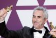 Alfonso Cuarón, çağdaş dünya sinemasının en önemli yönetmenlerinden biri olarak kabul edilen Meksikalı film yönetmeni, senarist, yapımcı ve kurgucudur. Görsel anlatım konusundaki özgün yaklaşımı, uzun planları, güçlü kamera hareketleri ve karakterlerin psikolojisine odaklanan sinema diliyle tanınan Cuarón; hem bağımsız sinemada hem de büyük bütçeli Hollywood yapımlarında kendine özgü üslubunu korumayı başarmıştır.