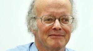 Patrick H. Diamond, modern plazma fiziğinin önde gelen teorik fizikçileri arasında gösterilen Amerikalı bir bilim insanıdır. Bilimsel kariyerini özellikle plazma türbülansı, manyetik hapsolma, zonal akışlar, enerji taşınımı ve nükleer füzyon gibi alanlara yönelten Diamond, plazmanın karmaşık davranışlarını açıklamaya yönelik teorik çalışmalarıyla tanınır.