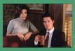 İkiz Tepeler (Twin Peaks), 1990 yılında ekranlara geldiğinde televizyon dizilerinin anlatım sınırlarını zorlayan, polisiye gizem ile korku, dram, kara mizah ve sürrealizmi aynı potada eriten sıra dışı bir yapım olarak öne çıktı. David Lynch ve Mark Frost tarafından yaratılan dizi, yalnızca bir cinayetin çözülmesini anlatmakla kalmayıp küçük bir Amerikan kasabasının görünürdeki huzurunun altında saklanan karanlık dünyayı da mercek altına alır.