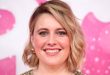 Amerikalı oyuncu, senarist ve yönetmen Greta Gerwig, çağdaş sinemanın en dikkat çekici yaratıcı isimlerinden biridir. Oyunculuk kariyerine bağımsız sinemada başlayan Gerwig, zaman içinde senaristlik ve yönetmenlik alanlarında da büyük başarılar elde ederek Hollywood'un en önemli kadın sinemacılarından biri haline gelmiştir