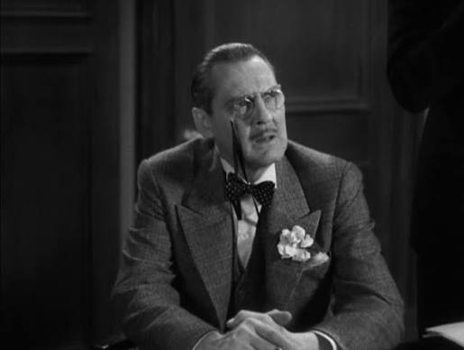 Lionel Barrymore, klasik Hollywood döneminin en önemli karakter oyuncularından biri ve Amerikan tiyatrosunun köklü ailelerinden Barrymore hanedanının önde gelen temsilcilerinden biridir. 28 Nisan 1878'de Philadelphia, Pensilvanya'da doğan sanatçı; tiyatro, sinema, radyo ve müzik gibi farklı sanat dallarında iz bırakan çok yönlü bir isimdir. Özellikle güçlü karakter yorumları, kendine özgü sesi ve sert görünümlü fakat etkileyici ekran kişiliğiyle tanınmıştır.