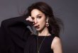 Ruby Modine, genç kuşağın dikkat çeken Amerikalı oyuncularından biri olarak özellikle televizyon ve sinema dünyasında adını duyuran yetenekli bir sanatçıdır. Oyunculuğun yanı sıra müzikle de ilgilenen Modine, sanatın farklı alanlarını bir araya getiren çok yönlü kariyeriyle öne çıkar. Geniş kitleler tarafından en çok Fiona Gallagher’ın kız kardeşi ve Lip Gallagher’ın sevgilisi Sierra Morton karakterinin yer aldığı “Shameless” dizisindeki Sierra Morton rolüyle tanınan oyuncu, farklı türlerdeki yapımlarda gösterdiği performanslarla kariyerini geliştirmeyi sürdürmüştür.