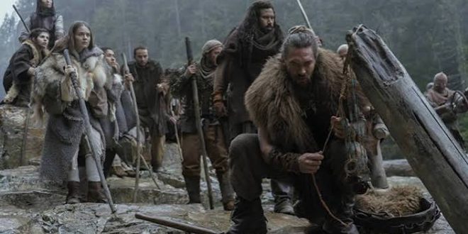 See, Steven Knight tarafından yaratılan ve Apple TV+ için hazırlanan, 2019 yılında izleyiciyle buluşan bilimkurgu drama dizisidir. Başrollerinde Jason Momoa ve Alfre Woodard'ın yer aldığı yapım; kıyamet sonrası bilimkurgu, distopya, aksiyon ve dram türlerini bir araya getirir.