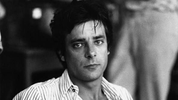 Giancarlo Giannini, İtalyan sinemasının en önemli ve çok yönlü oyuncularından biridir. Güçlü oyunculuk tekniği, karakter yaratmadaki başarısı ve farklı türler arasında rahatlıkla geçiş yapabilmesi sayesinde özellikle 1970'lerden itibaren Avrupa sinemasının önde gelen aktörleri arasında yer almıştır. Dramdan komediye, romantik filmlerden politik yapımlara, aksiyondan casusluk sinemasına kadar geniş bir alanda çalışan Giannini, hem İtalya'da hem de uluslararası sinemada kalıcı bir kariyer oluşturmuştur.