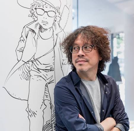 Naoki Urasawa, çağdaş Japon manga sanatının en etkili ve özgün yaratıcılarından biridir. Güçlü karakterleri, karmaşık olay örgüleri ve psikolojik derinliğiyle tanınan Urasawa; Monster, 20th Century Boys, Pluto, Yawara!, Master Keaton, Billy Bat ve Asadora! gibi önemli eserlerin yaratıcısıdır. Manga sanatçılığının yanı sıra müzikle de ilgilenen Urasawa, kariyeri boyunca farklı sanat disiplinlerini birbirine bağlayan üretimleriyle dikkat çekmiştir.