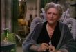 Ethel Barrymore, Amerikan tiyatrosu ve sinemasının en önemli kadın oyuncularından biri, Barrymore ailesinin ise en saygın temsilcilerinden biridir. 15 Ağustos 1879'da Philadelphia, Pensilvanya'da doğan sanatçı, sahne oyunculuğundaki başarısı, güçlü dramatik yorumları ve beyazperdedeki etkileyici performanslarıyla uzun yıllar Amerikan sanat dünyasında önemli bir konuma sahip olmuştur.