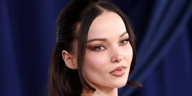 Dove Cameron, oyunculuk ve müzik kariyerini bir arada sürdüren Amerikalı sanatçılardan biridir. Disney Channel döneminde geniş bir hayran kitlesine ulaşan Cameron, daha sonra sinema, televizyon ve müzik alanlarında kendi kimliğini oluşturarak çocuk ve gençlik yapımlarının ötesine geçmeyi başarmıştır.