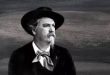 Fransız edebiyatı denildiğinde çoğunlukla Paris merkezli sanat çevreleri akla gelse de 19. yüzyılda Fransa'nın güneyindeki Provence bölgesini edebiyat dünyasının merkezine taşıyan önemli isimlerden biri Frédéric Mistral olmuştur. Şair, yazar, dil araştırmacısı ve kültür savunucusu kimlikleriyle öne çıkan Mistral, özellikle Provençal dilinin yaşatılması ve edebiyat alanında güçlendirilmesi için verdiği mücadeleyle tanınır.