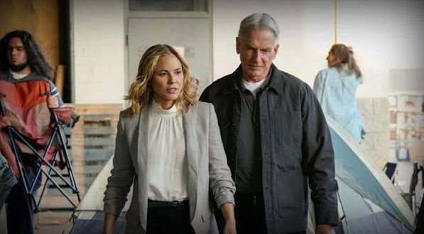 NCIS, 2003 yılında ekran yolculuğuna başlayan ve Amerikan televizyon tarihinin en uzun soluklu polisiye-drama yapımları arasında yer alan dizilerden biridir. Kullanıcının verdiği bilgilerde “2003 yılı yapımı NCIS adlı film” olarak ifade edilse de NCIS bir film değil, televizyon dizisidir. Dizi, Amerika Birleşik Devletleri Deniz Kuvvetleri Kriminal Soruşturma Servisi'nin kurgusal bir özel ajan ekibinin çeşitli suçları araştırmasını konu alır.