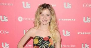 Laura Wiggins, tam adıyla Laura Slade Wiggins, televizyon ve sinema çalışmalarıyla tanınan Amerikalı oyuncudur. Kariyerinin ilk dönemlerinden itibaren farklı televizyon dizilerinde rol alan Wiggins, özellikle Shameless dizisindeki Karen Jackson karakteriyle geniş bir izleyici kitlesinin dikkatini çekmiştir. Bunun yanı sıra The Tomorrow People, Star-Crossed, The Annoying Orange, CSI: Crime Scene Investigation ve Law & Order: Special Victims Unit gibi yapımlarda da rol almıştır.
