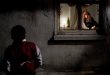 1992 yapımı Dönersen Islık Çal, Türk sinemasının en cesur ve en özgün yapımlarından biri olarak yıllar geçmesine rağmen etkisini korumayı başaran filmler arasında yer alır. Yönetmen koltuğunda Orhan Oğuz'un oturduğu, senaryosu Nuray Oğuz ve Cemal Şan tarafından kaleme alınan film; yalnızlık, dışlanmışlık, önyargılar ve insan olmanın ortak acıları üzerine kurduğu güçlü anlatısıyla dikkat çeker.