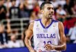 Avrupa basketbolunun son yıllardaki en deneyimli oyun kurucularından biri olan Kostas Sloukas, Yunan basketbolunun yetiştirdiği önemli guardlardan biridir. Yıllar boyunca Olympiakos, Fenerbahçe ve Panathinaikos gibi Avrupa'nın en güçlü kulüplerinde forma giyen Sloukas; EuroLeague şampiyonlukları, Final Four performansları ve kritik maçlarda aldığı sorumluluklarla dikkat çekmiştir.