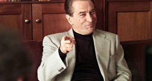 1999 yılında sinemaseverlerle buluşan Anlat Bakalım (Analyze This), gangster sinemasının alışılmış sert atmosferini psikolojik komediyle birleştiren eğlenceli bir yapımdır. Yönetmen koltuğunda Harold Ramis'in oturduğu filmin başrollerini, suç filmlerindeki ciddi karakterleriyle tanınan Robert De Niro ile komedi alanındaki başarısıyla öne çıkan Billy Crystal paylaşır.