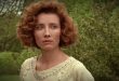 Emma Thompson, İngiliz sinemasının en saygın oyuncularından biri olmasının yanı sıra senarist, yazar ve aktivist kimliğiyle de öne çıkan çok yönlü bir sanatçıdır. Mizah duygusunu güçlü dramatik performanslarla birleştirebilen Thompson, özellikle edebiyat uyarlamalarındaki başarılı oyunculuğu, dönem filmlerindeki etkileyici karakter yorumları ve senaryo yazarlığındaki yeteneğiyle dünya çapında tanınmıştır.