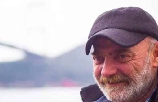 Mahmut Benek, Türk sinemasında özellikle Derviş Zaim imzalı Tabutta Rövaşata filmiyle tanınan oyuncu ve sanatçılardan biridir. Hakkında günümüzde oldukça sınırlı biyografik bilgi bulunması nedeniyle, Mahmut Benek'in yaşam öyküsünü bütün ayrıntılarıyla ortaya koymak kolay değildir. Buna rağmen 1990'lı yılların bağımsız Türk sineması açısından önemli bir yapımında yer alması, onun adını sinema tarihinin belirli bir dönemine bağlamaktadır.