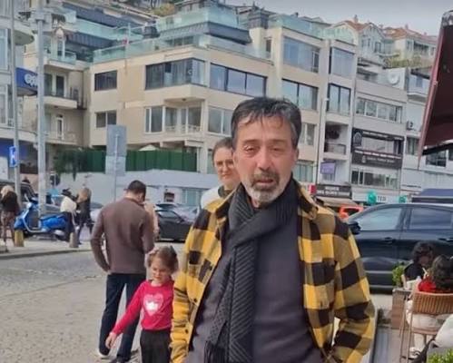 Türk tiyatro ve sinema dünyasında özellikle 1980'li ve 1990'lı yıllarda dikkat çeken isimlerden biri olan Osman Cavcı, sanat hayatına tiyatro geleneğinin içinden gelen ve sinemada farklı karakterlerle kendisini gösteren oyunculardan biridir. 1962 yılında İstanbul'da dünyaya gelen Cavcı, tiyatroyla erken yaşlarda tanışmış, ardından sinemaya geçiş yaparak Türk sinemasının önemli yapımlarında rol almıştır. Özellikle Yavuz Turgul imzalı 1987 yapımı Muhsin Bey filmindeki Osman karakteri, oyuncunun kariyerinde ayrı bir yere sahiptir.