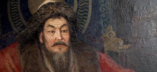 Dünya tarihinin siyasi haritasını en fazla değiştiren hükümdarlar arasında Cengiz Han özel bir yere sahiptir. Doğum adı Temuçin olan Moğol hükümdarı, 12. yüzyılın sonlarında birbirleriyle mücadele eden bozkır topluluklarını kendi liderliği altında toplamış, 1206 yılında Cengiz Han unvanını alarak Moğol İmparatorluğu'nun temellerini atmıştır.