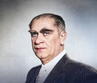Türkiye'nin Cumhuriyet dönemindeki eğitim ve kültür tarihinden söz edildiğinde öne çıkan isimlerden biri Hasan Âli Yücel'dir. Öğretmenlikten milletvekilliğine, eğitim yöneticiliğinden Millî Eğitim Bakanlığına uzanan kariyeri boyunca yalnızca eğitim sistemiyle ilgilenmemiş; edebiyat, felsefe, sanat, yayıncılık ve çeviri alanlarında da önemli çalışmalar yürütmüştür.
