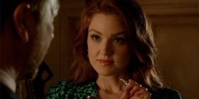 Amerikalı oyuncu ve model Maggie Geha, özellikle televizyon dünyasında canlandırdığı karakterlerle tanınan başarılı isimlerden biridir. Kariyerinde hem sinema hem de televizyon projelerine yer veren Geha, farklı türlerdeki yapımlarda üstlendiği roller sayesinde geniş bir izleyici kitlesine ulaşmıştır. Oyuncunun adının en çok duyulmasını sağlayan yapım ise DC Comics evreninden esinlenen Gotham dizisidir.