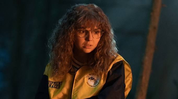 Sammi Hanratty, çocuk yaşta başladığı oyunculuk kariyerini gençlik döneminden yetişkinliğe kadar başarıyla sürdüren Amerikalı bir oyuncudur. Özellikle televizyon dizilerindeki rolleriyle tanınan Hanratty, farklı türlerdeki yapımlarda canlandırdığı karakterlerle geniş bir filmografi oluşturmuştur.