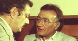 İtalyan gazeteciliğinde özellikle organize suç, Camorra ve Güney İtalya'nın toplumsal sorunları üzerine yaptığı çalışmalarla tanınan Giuseppe Marrazzo, araştırmacı gazeteciliğin önemli temsilcileri arasında yer alır. Yazılı basından televizyona uzanan meslek hayatında yalnızca suç olaylarını haberleştirmekle kalmayan Marrazzo, suç örgütlerinin toplum, ekonomi ve siyaset üzerindeki etkilerini de araştırdı.