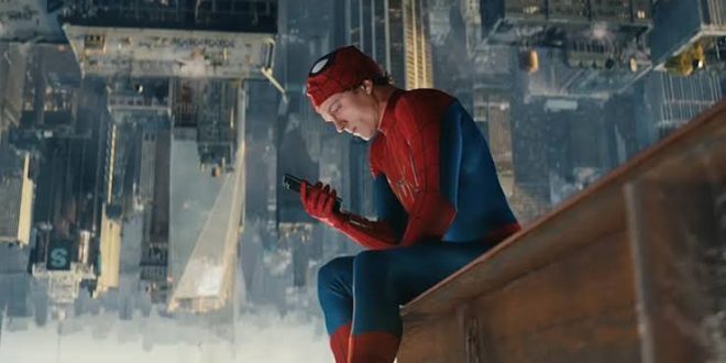 Marvel Sinematik Evreni'nin en uzun soluklu ve en sevilen karakterlerinden biri olan Spider-Man, Spider-Man: Brand New Day ile yeni bir maceraya çıkıyor. Tom Holland'ın Peter Parker rolünü yeniden üstlendiği film, Spider-Man: No Way Home sonrasında yaşananların ardından karakterin hayatında başlayan yeni döneme odaklanıyor.