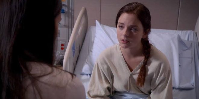 Madison Davenport, çocuk yaşta kamera karşısına geçerek oyunculuk dünyasına adım atan ve yıllar içinde farklı türlerdeki sinema ve televizyon projelerinde kendine yer bulan Amerikalı oyunculardan biridir. Küçük yaşlarda başlayan kariyerini istikrarlı biçimde sürdüren Davenport; drama, korku, gerilim, komedi ve fantastik türlerdeki yapımlarda rol alarak oyunculuk alanındaki çeşitliliğini ortaya koymuştur.